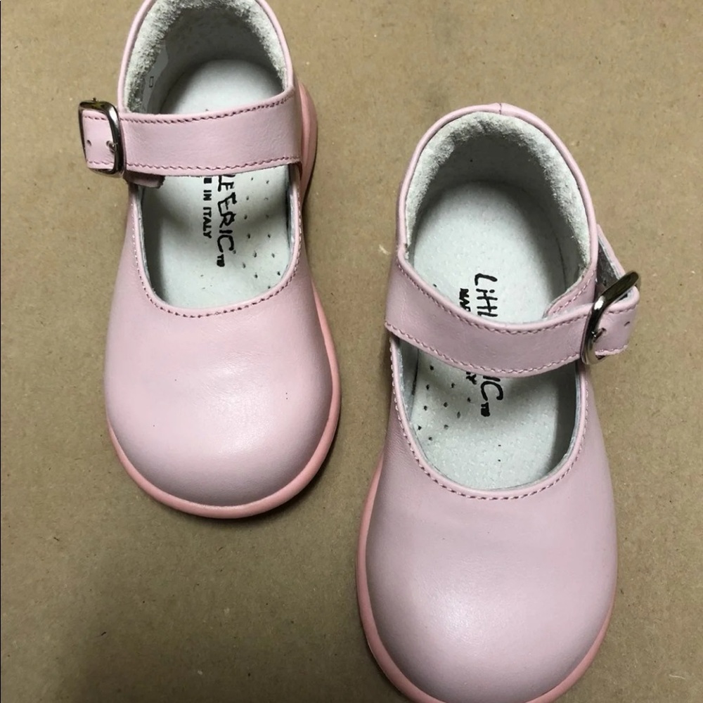Little girl pink dress shoes